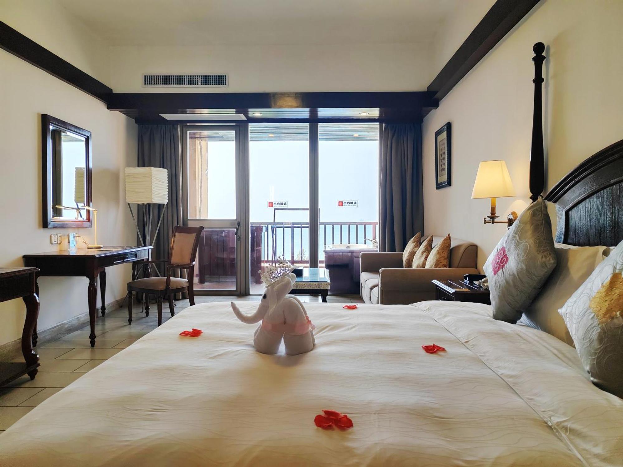 Timton Fuhe Hotel Саня Екстериор снимка