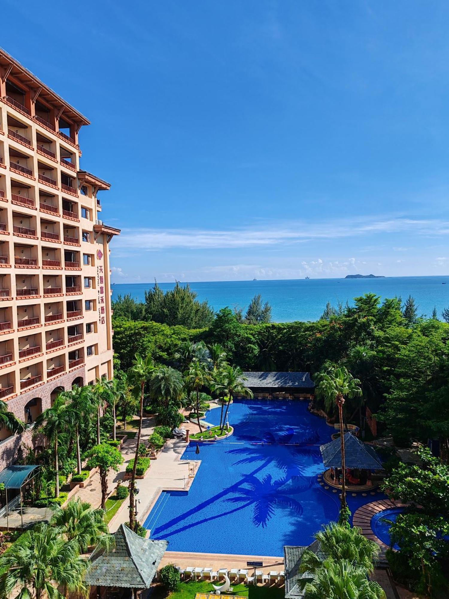 Timton Fuhe Hotel Саня Екстериор снимка