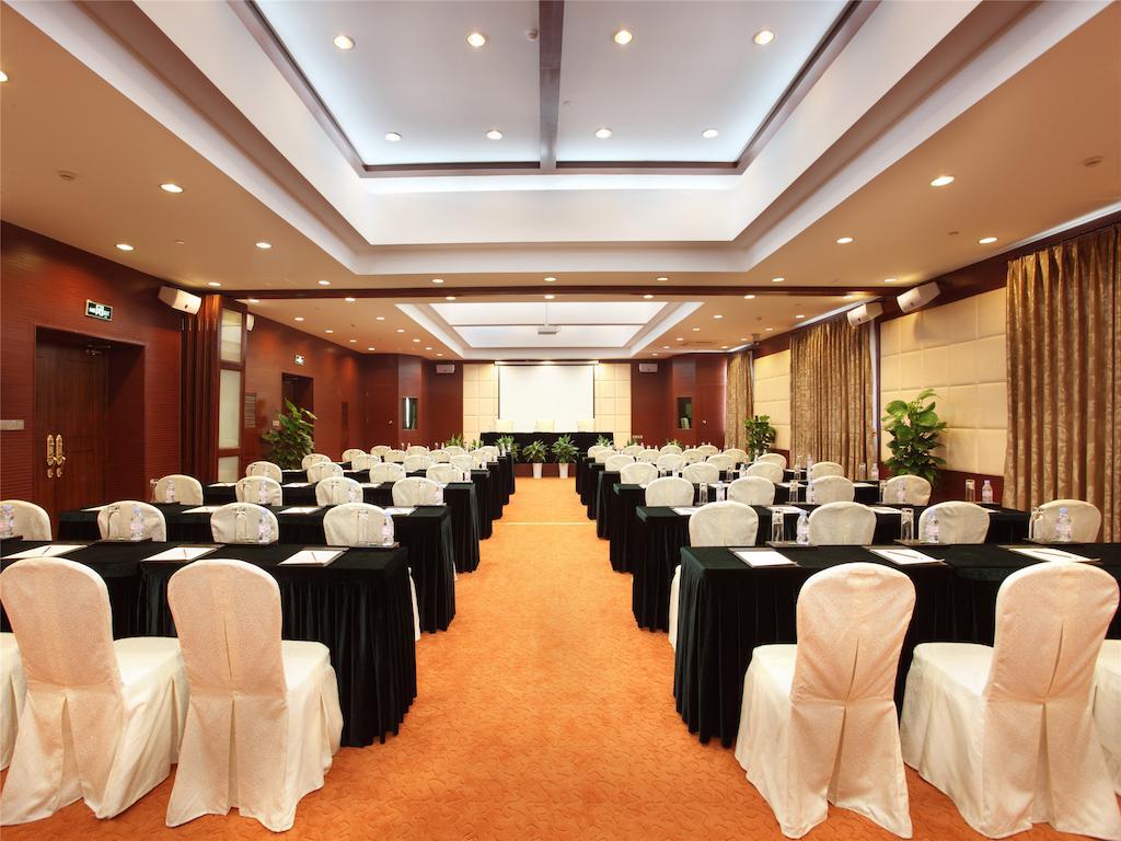 Timton Fuhe Hotel Саня Екстериор снимка