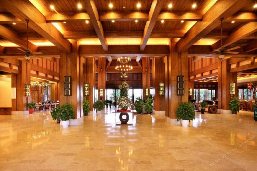 Timton Fuhe Hotel Саня Екстериор снимка